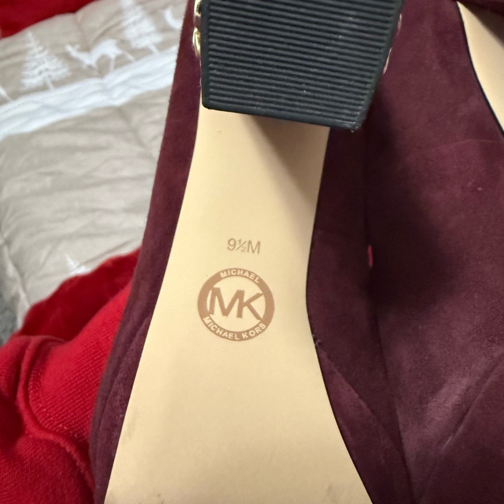 Elegant Suede Platform Heels - Purple Michael Kors Womens 9 1/2!! - Picture 7 of 10